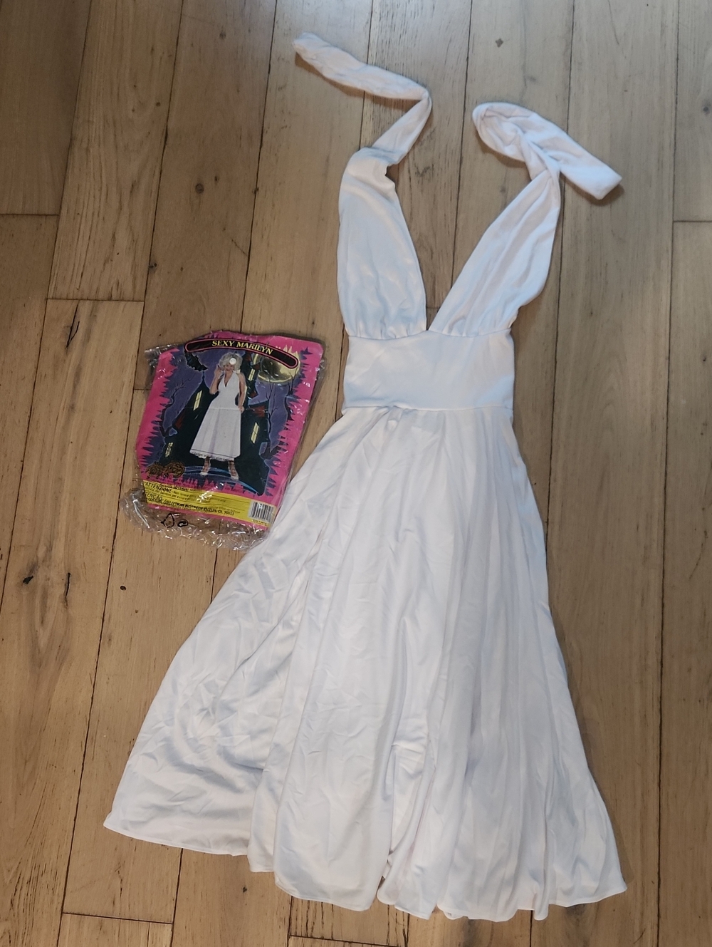 White Halter Midi Dress with Deep V NeckHalloween Costume Sexy Marilyn
